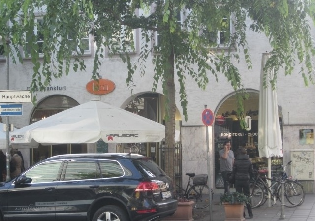place_img