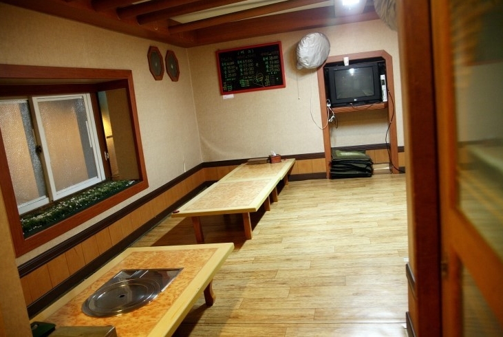 place_img