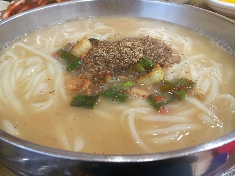 출처 : 웹 크롤링 결과