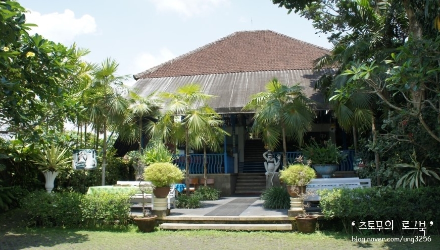 place_img