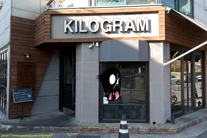place_img