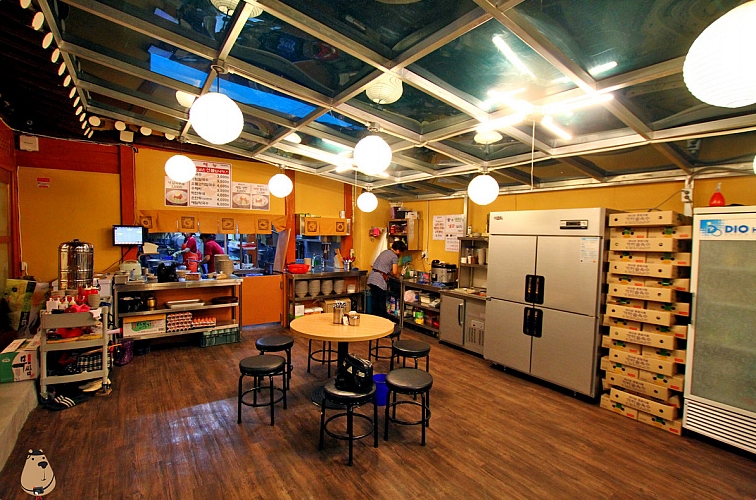 place_img