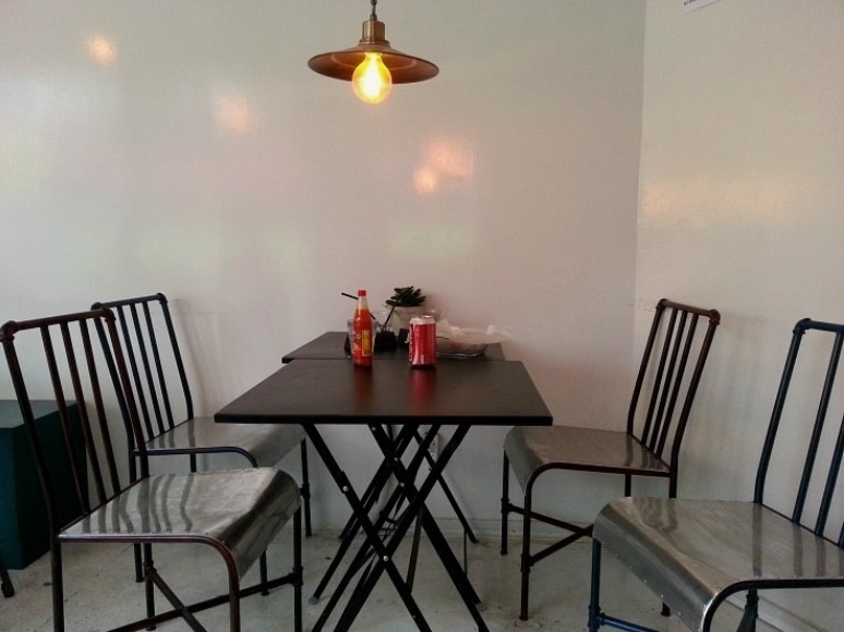 place_img
