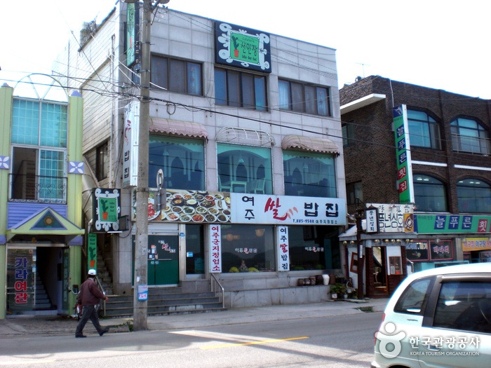 place_img