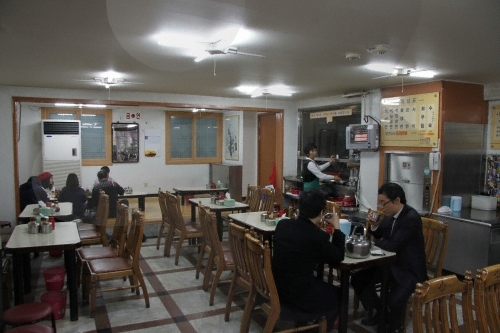 place_img