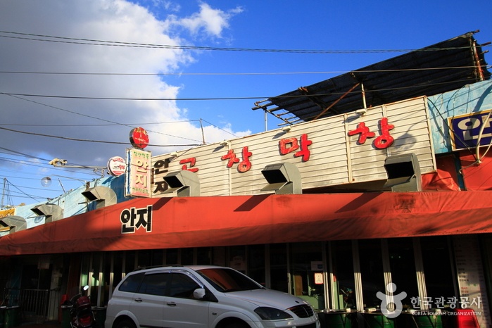 place_img