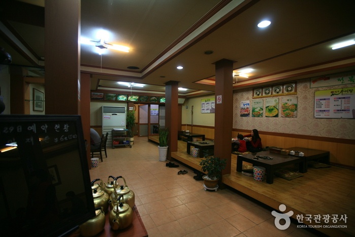 place_img
