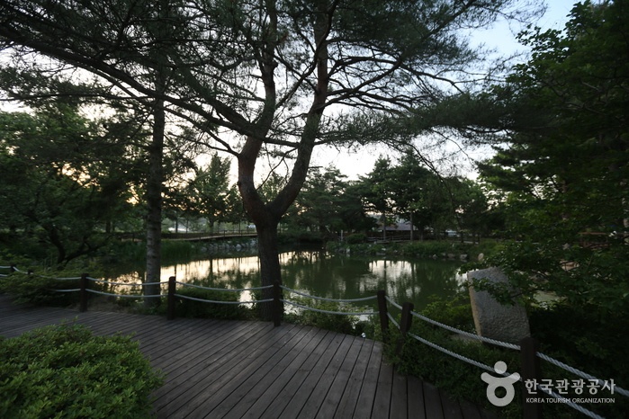 place_img