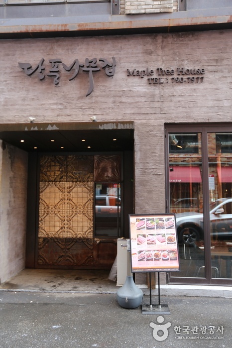 place_img