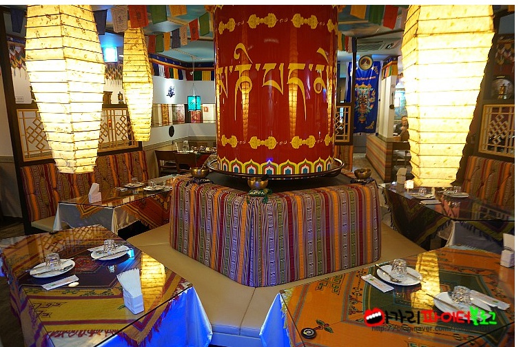 place_img