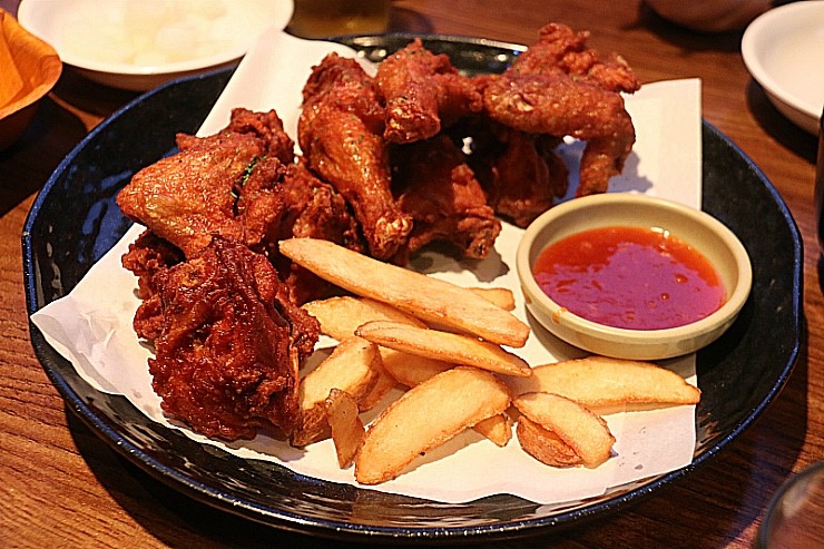 청춘통닭 - 서울 강남, 신사-가로수길 | 맛집검색 식신