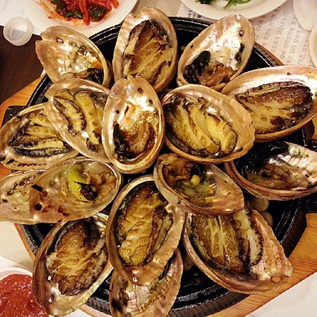 남해전복 - 충남, 천안-서북구 시청 불당 | 맛집검색 식신