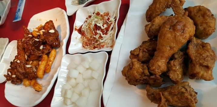 후다닭치킨 이미지