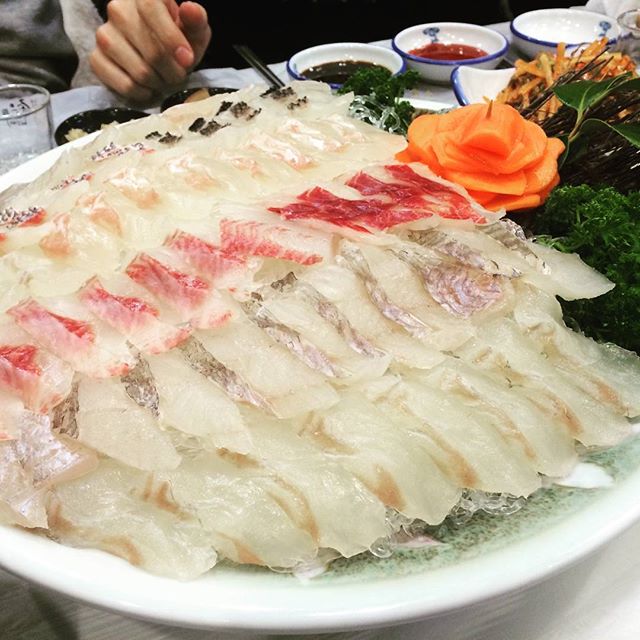 자갈치횟집 - 경남, 거제시 | 맛집검색 식신