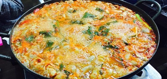 돼지곱창전골실비집