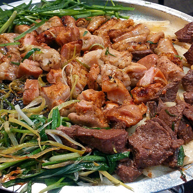 출처 : 가장 맛있는 곱창 곱과의 동침 부추곱창 인스타그램 검색 결과