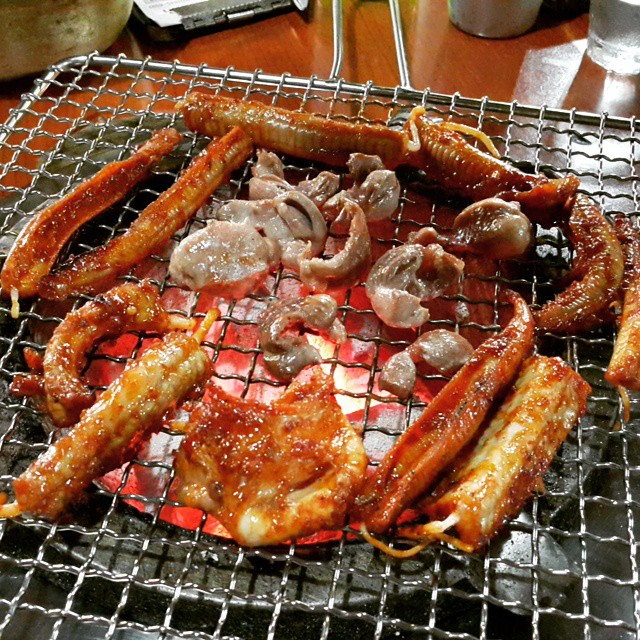 출처 : 황제숯불꼼장어 인스타그램 검색 결과