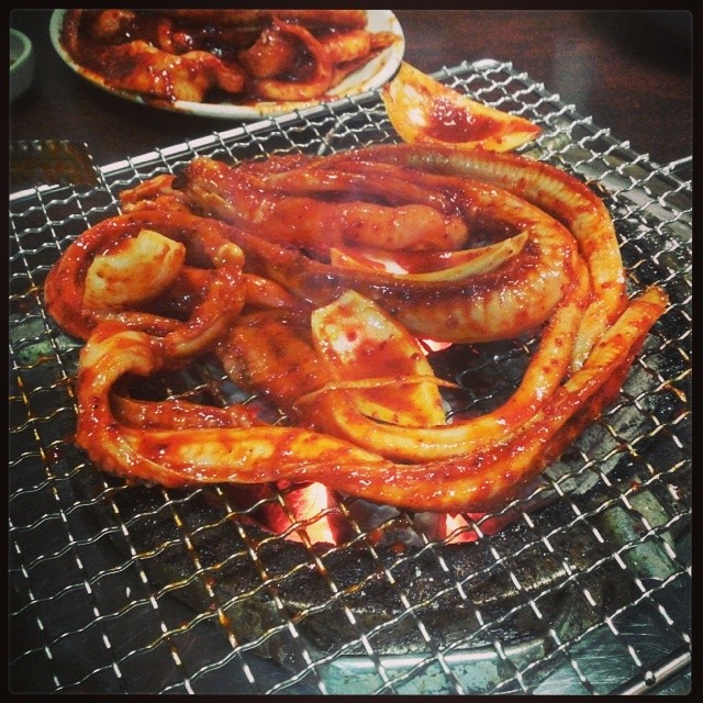 khy0990님의 인스타그램.