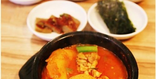 섬섬옥수 
