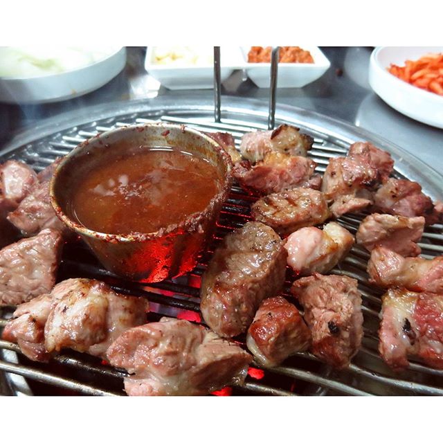 돈사촌 - 제주, 제주시내 | 맛집검색 식신