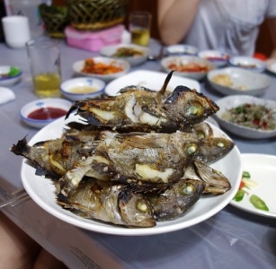 한산섬식당 매장 사진, 경상남도 통영시 정동4길 58