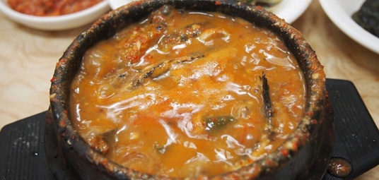통영멸치쌈밥집 