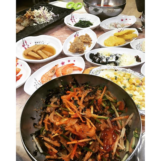 http://instagram.com/explore/tags/삼형제횟집