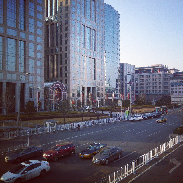 place_img