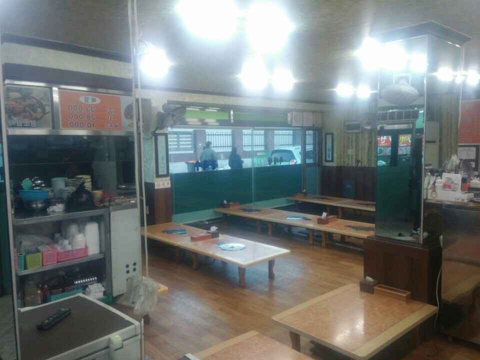 place_img