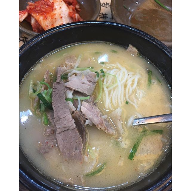 http://instagram.com/explore/tags/영진돼지국밥
