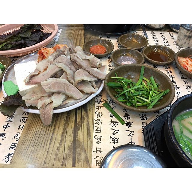 http://instagram.com/explore/tags/영진돼지국밥