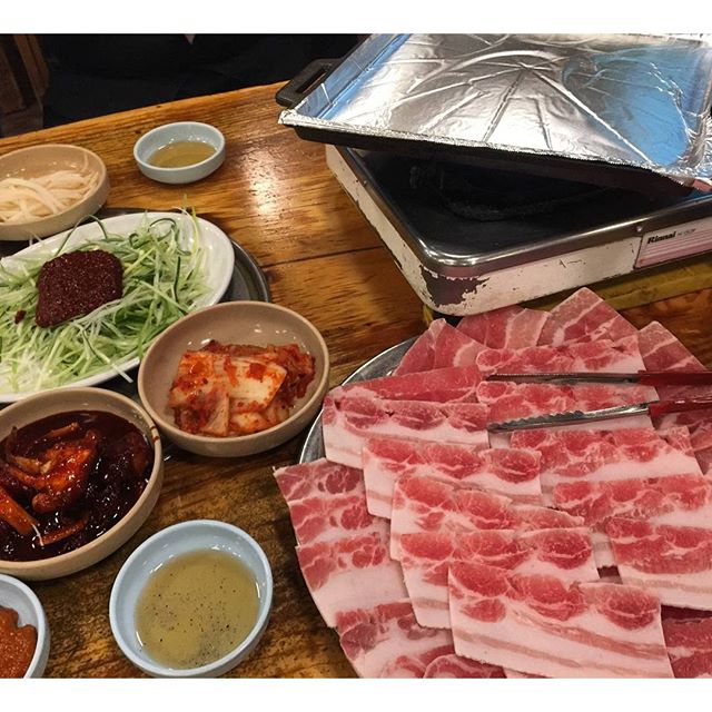 http://instagram.com/explore/tags/개성집