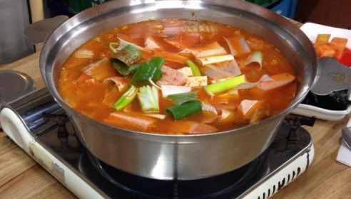 임현숙의이화김치찌개 매장 이미지