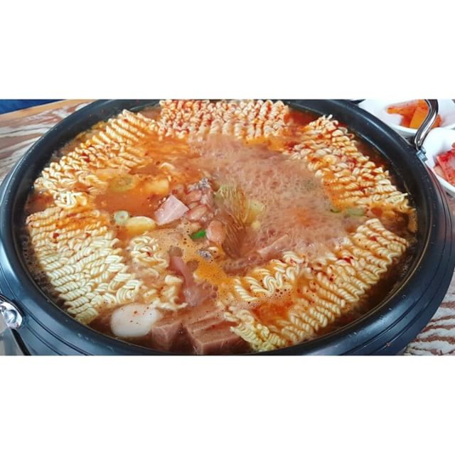 place_img