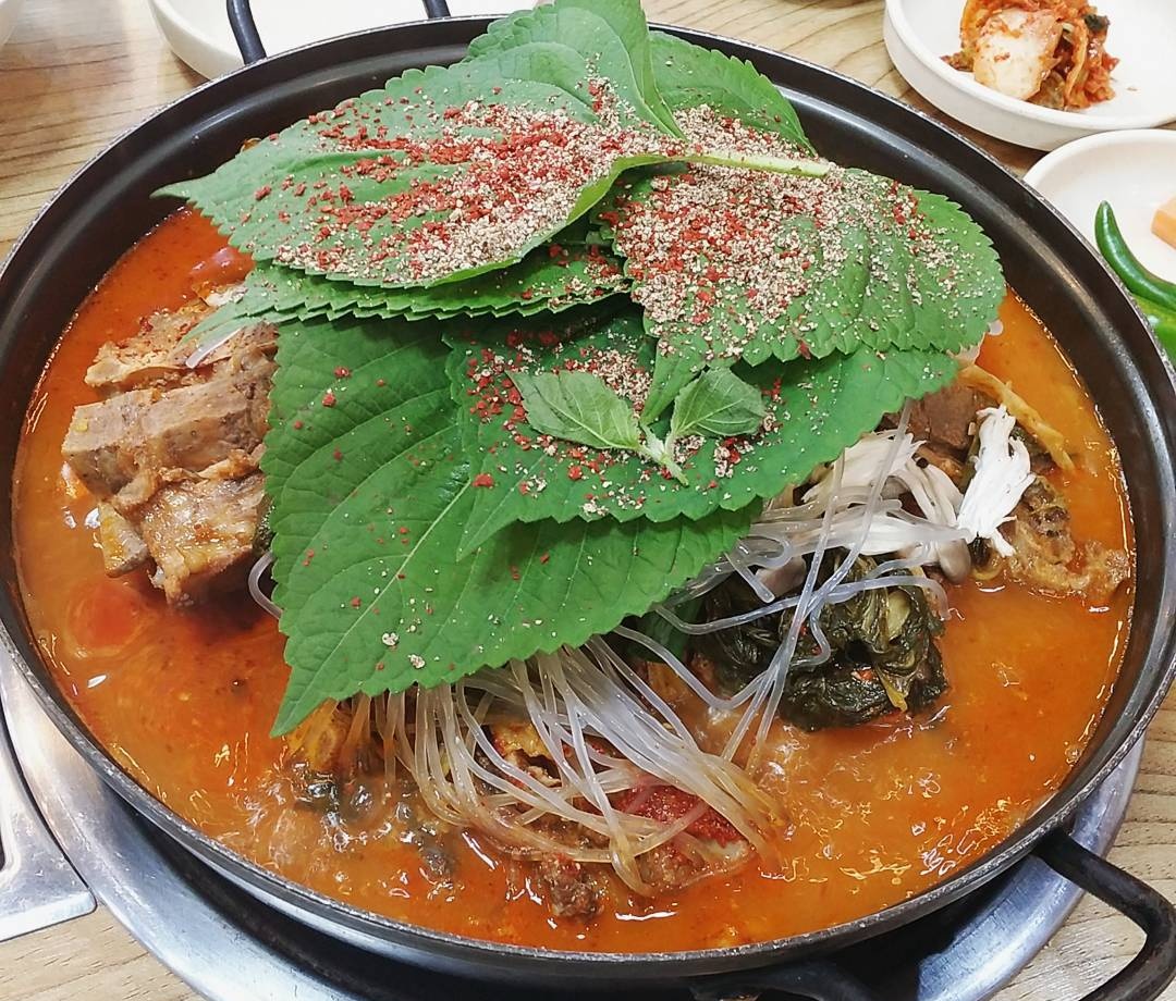 출처 : 소문난감자탕 인스타그램 검색결과