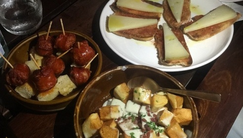 Pinchos Tapas Bar 핀초 타파스 바 매장 이미지