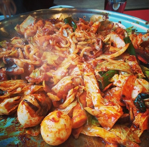출처 : 놀부부대찌개철판구이 인스타그램 검색 결과