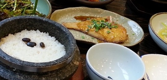 즐거운나의집 돌솥밥