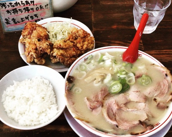 타카야스 