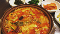 강변매운탕 매장 이미지