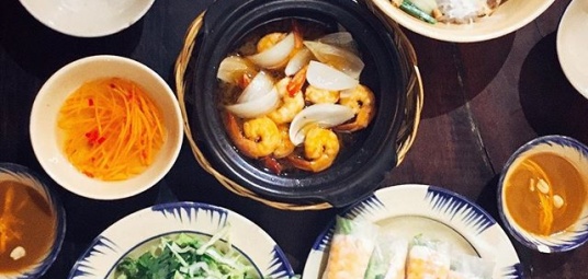 Cuc Gach Quan 쿡가치콴
