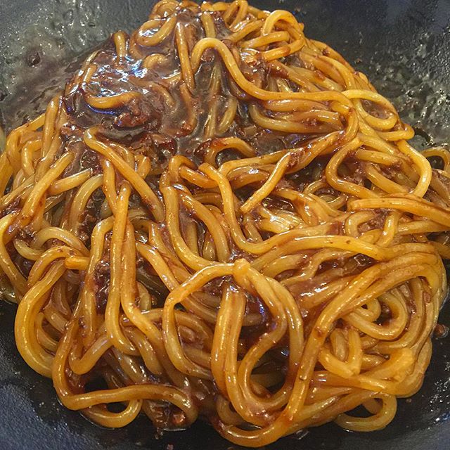 http://instagram.com/explore/tags/홍대교동짬뽕