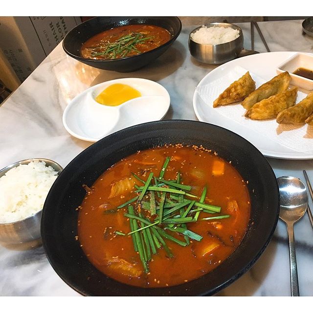 http://instagram.com/explore/tags/홍대교동짬뽕