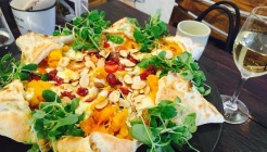 올리브장작 매장 이미지