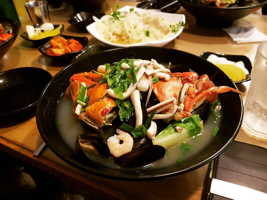 출처 : 홍성방 인스타그램 검색 결과