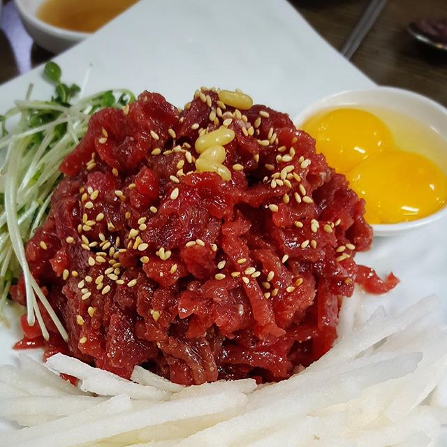 출처 : 우가육회 인스타그램 검색결과