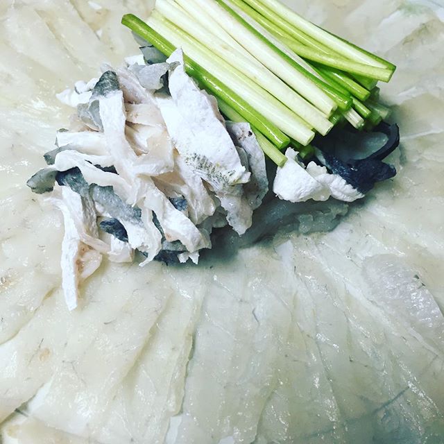 	출처 : 강남복집 인스타그램 검색 결과