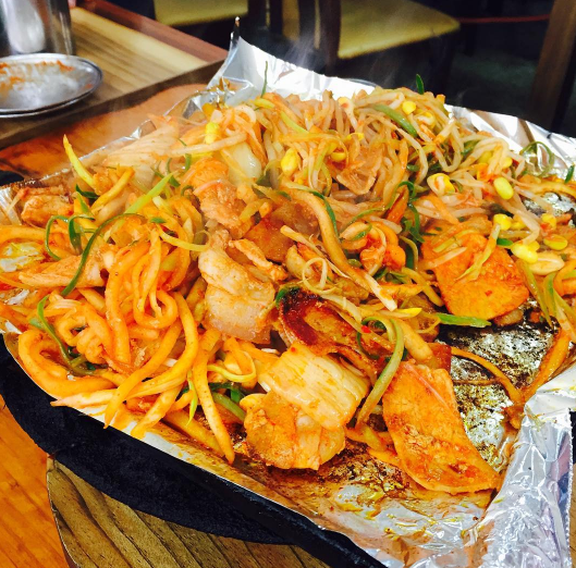 출처 : 용이식당 인스타그램 검색 결과