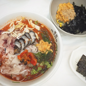 속초 근처에 있는 맛집 후보 1번 입니다.