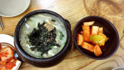 감나무집 감자옹심이 매장 이미지